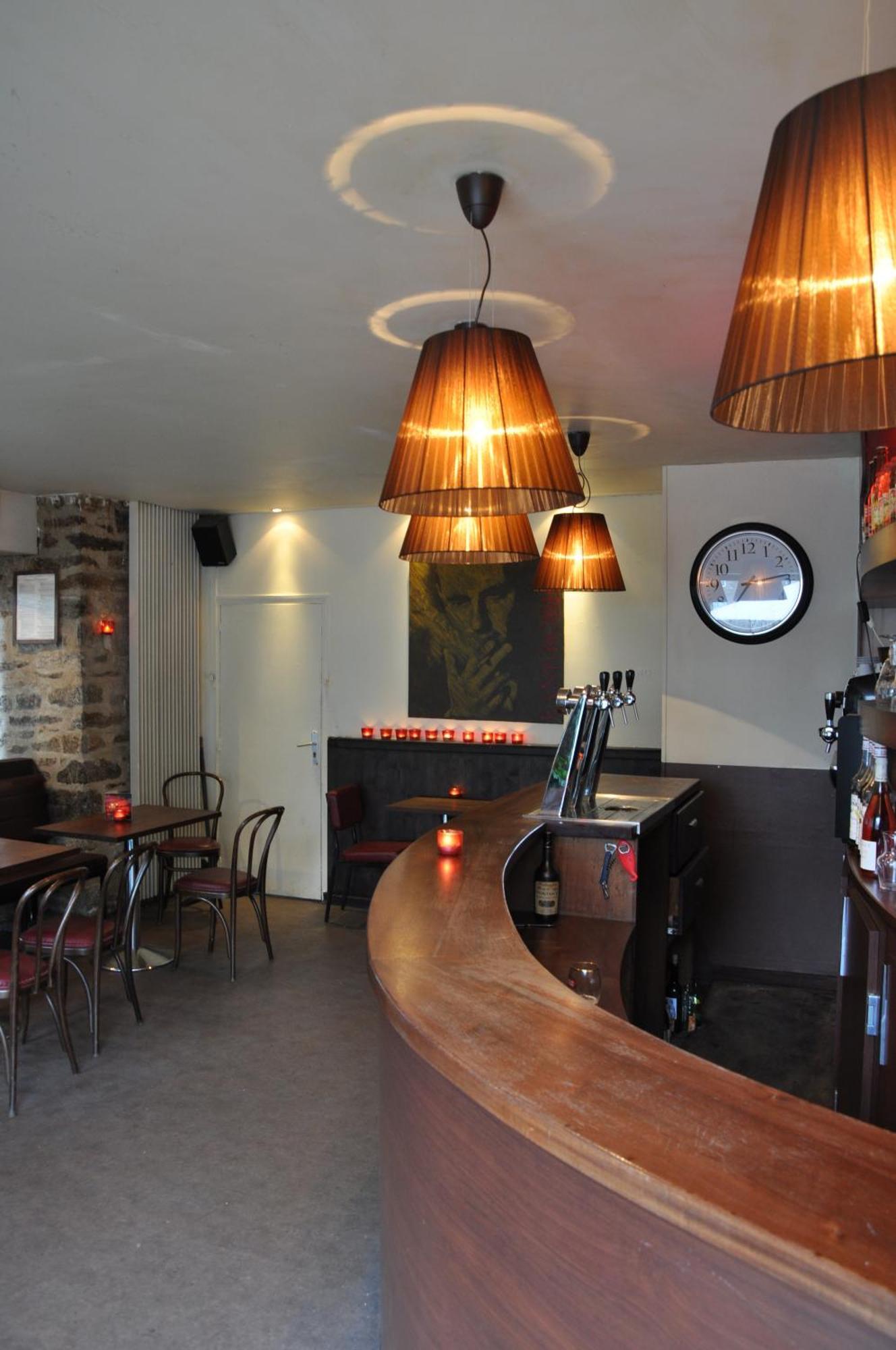 Cafe Hotel Du Theatre Dinan Ngoại thất bức ảnh
